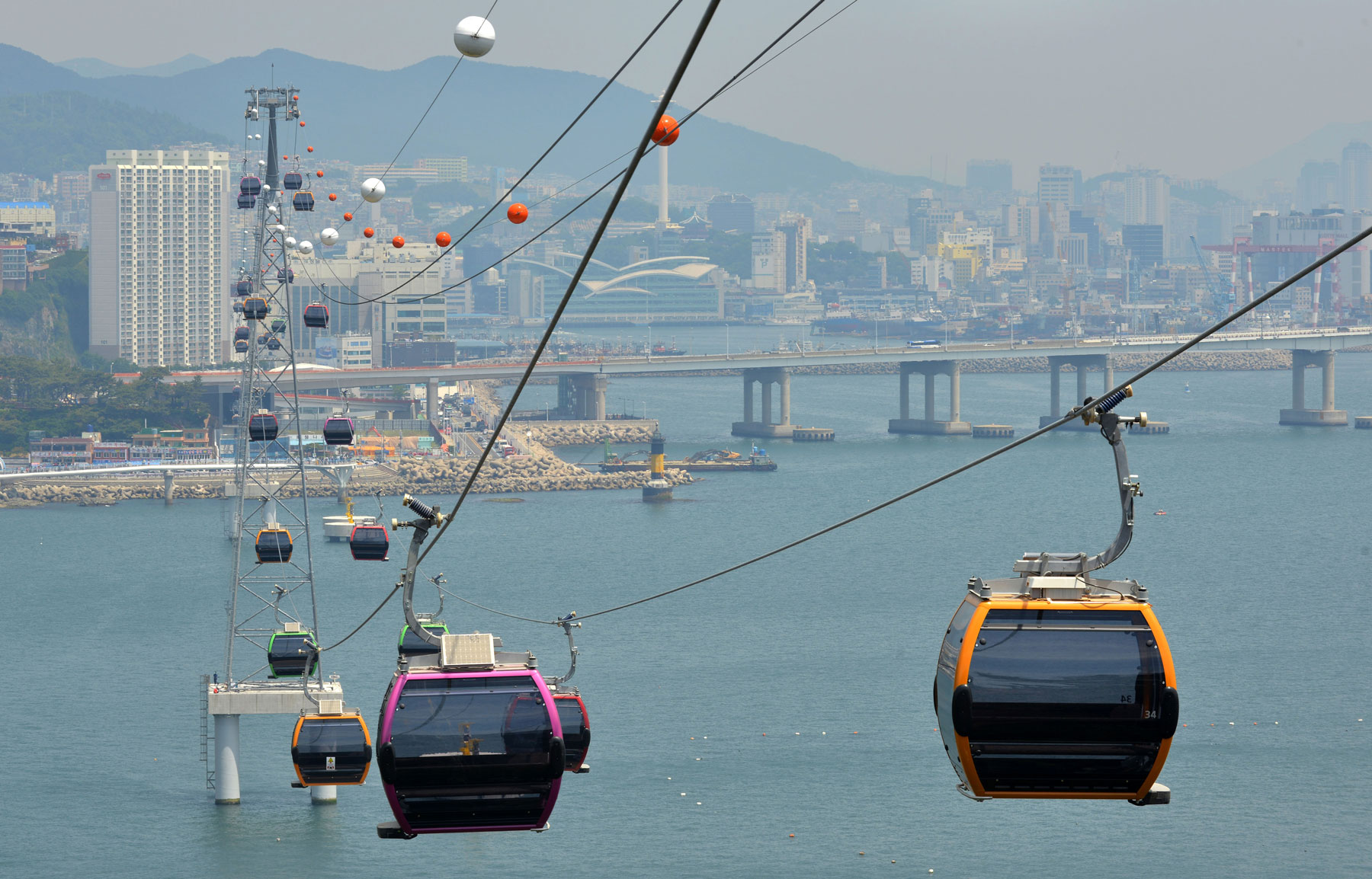 South Korea Opens Urban Recreational Gondola — Busan Air Cruise « The  Gondola Project