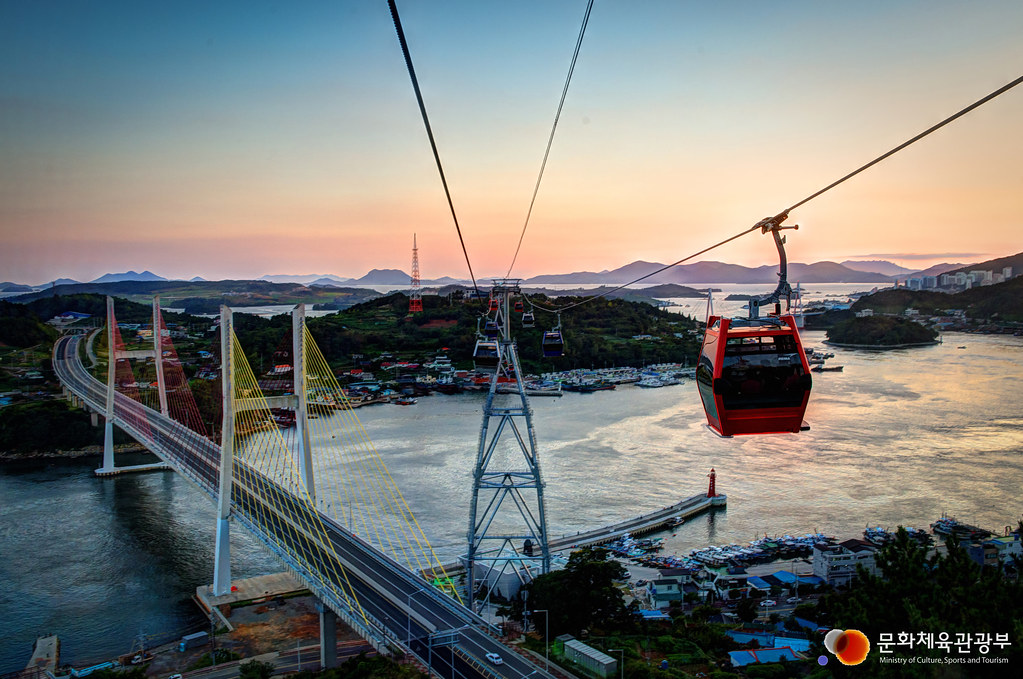 YEOSU CABLE CAR (여수해상케이블카) The Gondola Project